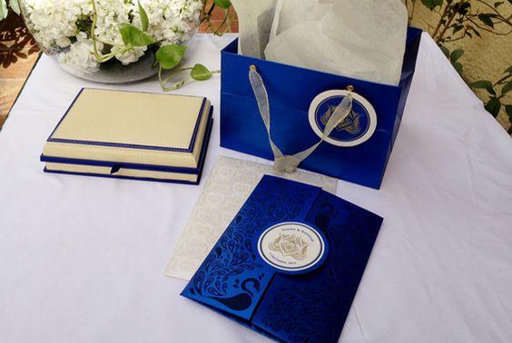 Trouwkaart Royal Blue