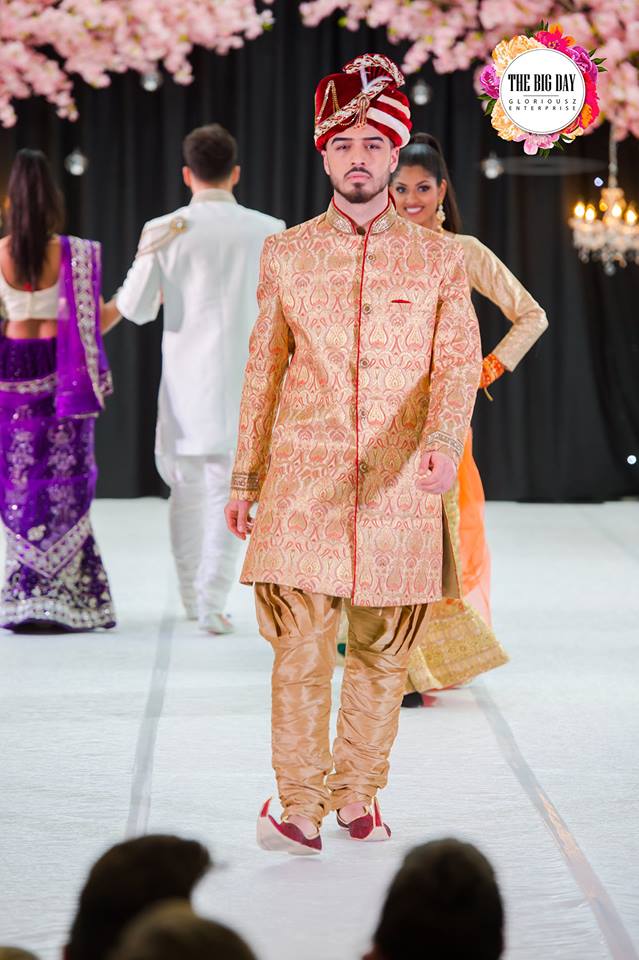 Fashionshow mannelijke model